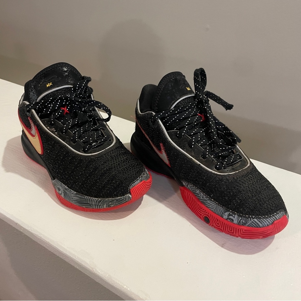 Nike LeBron 20 Trinity Youth 5Y Black Red Gold Basketball Sneakers Y2K
